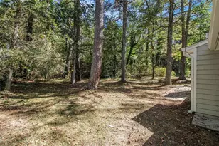 1748 Charmeth Rd, Lithonia, GA 30058 - Photo 32