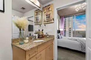 3324 Peachtree Rd NE, Atlanta, GA 30326 - Photo 18