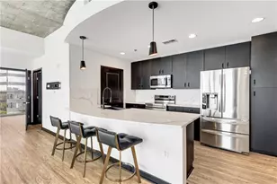 3324 Peachtree Rd NE, Atlanta, GA 30326 - Photo 4