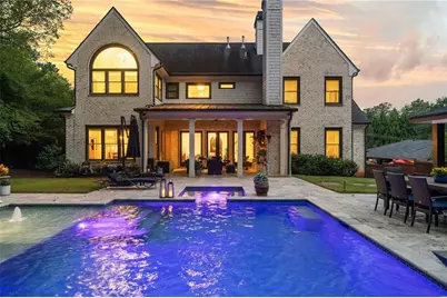 976 Ferncliff Road NE, Atlanta, GA 30324 - Photo 2