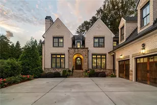 976 Ferncliff Rd NE, Atlanta, GA 30324 - Photo 4