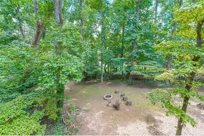 2402 Woodbridge Drive, Marietta, GA 30066 - Photo 28