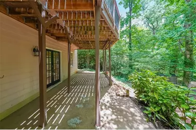 2402 Woodbridge Drive, Marietta, GA 30066 - Photo 30