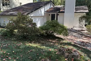 2173 Monterey Dr NW, Atlanta, GA 30318 - Photo 2