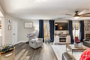 45 Lakepoint Dr, Dawsonville, GA 30534 - Photo 8