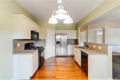 1817 Waterside Drive NW #6, Kennesaw, GA 30152 - Photo 8