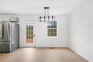 109 Brookside Ct, Dallas, GA 30132 - Photo 8