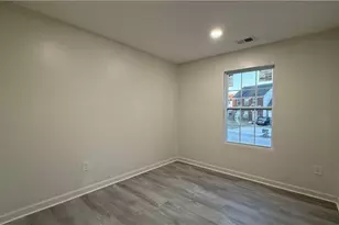 3938 Alderwoods Dr, Jonesboro, GA 30236 - Photo 8