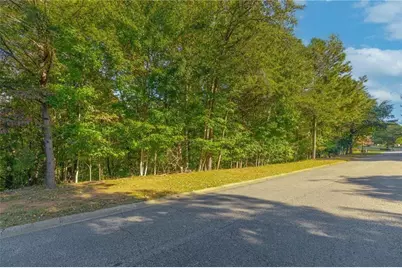 [Address not provided], Gainesville, GA 30506 - Photo 4