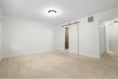 232 Peachtree Hollow Court, Sandy Springs, GA 30328 - Photo 26