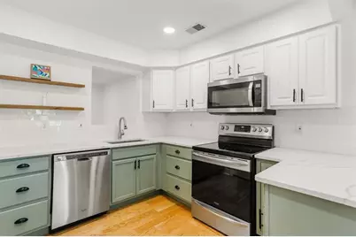 232 Peachtree Hollow Court, Sandy Springs, GA 30328 - Photo 8