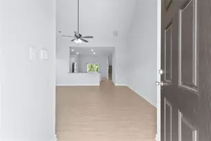 1117 Birchwood Dr, Griffin, GA 30224 - Photo 6