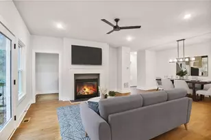 522 Pierce Ave NW, Atlanta, GA 30318 - Photo 2