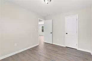 2343 Carver Dr NW, Atlanta, GA 30314 - Photo 10