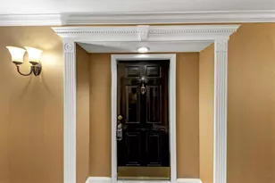 24315 Plantation Dr NE, Atlanta, GA 30324 - Photo 2