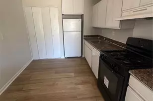 3256 Covington Dr, Decatur, GA 30032 - Photo 6