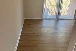 3256 Covington Dr, Decatur, GA 30032 - Photo 2