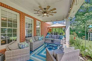 405 Mallory Cir, Loganville, GA 30052 - Photo 16