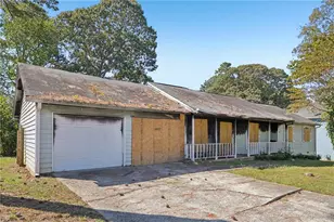 638 Wellington Way, Jonesboro, GA 30238 - Photo 2