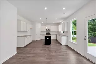 368 Waterbluff Dr, Mableton, GA 30126 - Photo 8