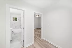 42 Burbank Dr NW, Atlanta, GA 30314 - Photo 14