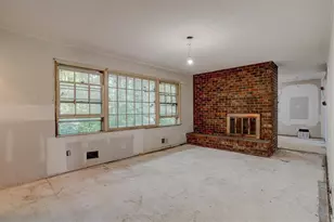 2415 Bankstone Dr SW, Marietta, GA 30064 - Photo 4