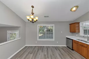 4169 Riverbank Ct, Decatur, GA 30034 - Photo 6