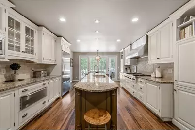 4220 Exeter Close NW, Atlanta, GA 30327 - Photo 6