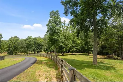 7945 Reinhardt College Parkway, Waleska, GA 30183 - Photo 52