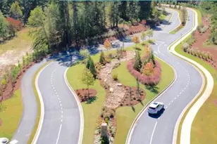 404 Shasta Ct, Hoschton, GA 30548 - Photo 4