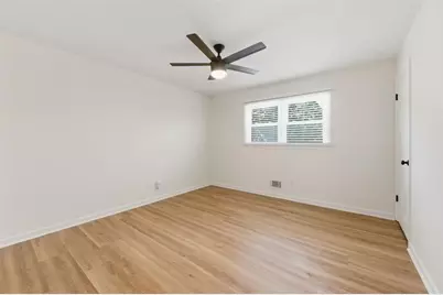 2011 Shadowwood Drive, Marietta, GA 30066 - Photo 16