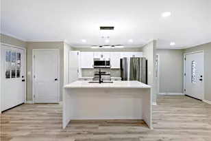 2308 Mark Trail, Decatur, GA 30032 - Photo 6