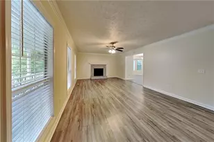 136 Poole Bridge Dr, Hiram, GA 30141 - Photo 2