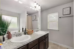 3406 Pennington Dr, Lithonia, GA 30038 - Photo 14