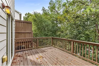 1153 Liberty Parkway NW, Atlanta, GA 30318 - Photo 20