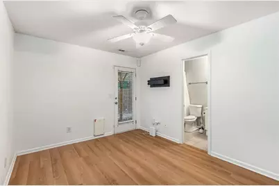 1153 Liberty Parkway NW, Atlanta, GA 30318 - Photo 34