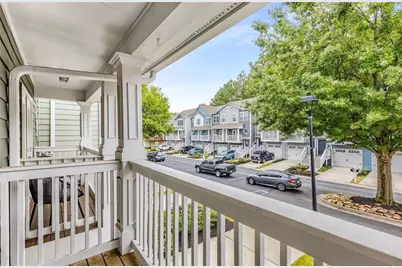 1153 Liberty Parkway NW, Atlanta, GA 30318 - Photo 10