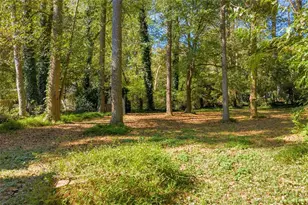 641 Favorwood Dr SW, Marietta, GA 30060 - Photo 10