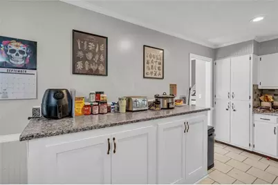 641 Favorwood Drive SW, Marietta, GA 30060 - Photo 22