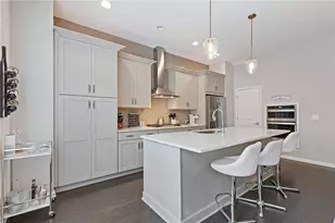 6609 Sterling Dr, Atlanta, GA 30328 - Photo 8