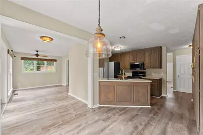 4785 Hiawatha Drive, Gainesville, GA 30506 - Photo 12