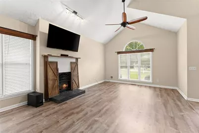 4785 Hiawatha Drive, Gainesville, GA 30506 - Photo 6