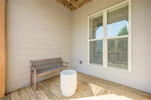 243 Franklin Rd, Atlanta, GA 30342 - Photo 24