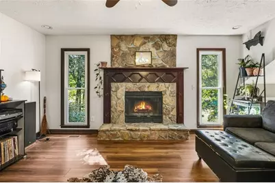 161 W Mountain Oak Street, Canton, GA 30115 - Photo 6