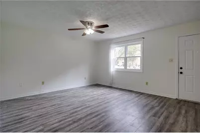 304 Lexington Drive, Lawrenceville, GA 30046 - Photo 4