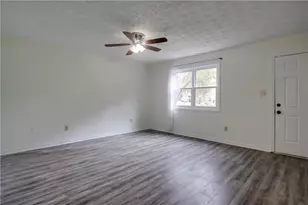 304 Lexington Dr, Lawrenceville, GA 30046 - Photo 4