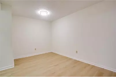 304 Lexington Drive, Lawrenceville, GA 30046 - Photo 8