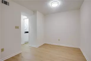 304 Lexington Dr, Lawrenceville, GA 30046 - Photo 6