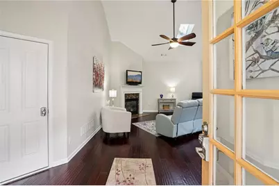 206 Oakleaf Drive, Acworth, GA 30102 - Photo 4