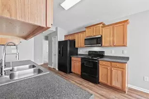 498 Walnut Woods Dr, Braselton, GA 30517 - Photo 8